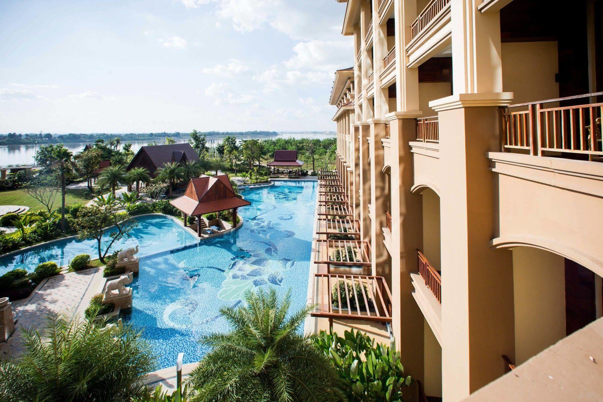 Landmark Mekong Riverside Hotel Вьентьян Экстерьер фото