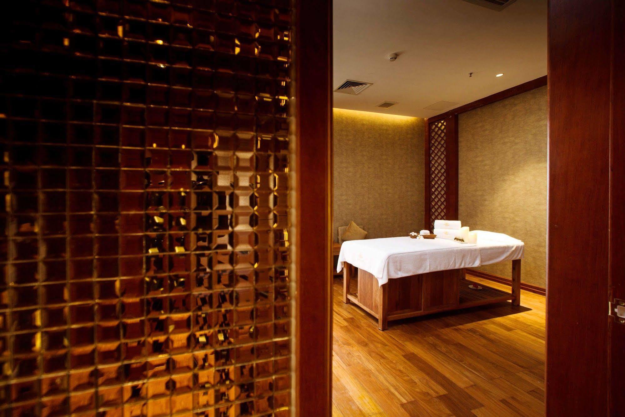 Landmark Mekong Riverside Hotel Вьентьян Экстерьер фото