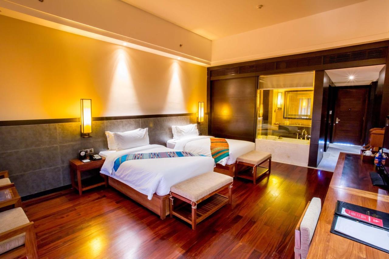 Landmark Mekong Riverside Hotel Вьентьян Экстерьер фото